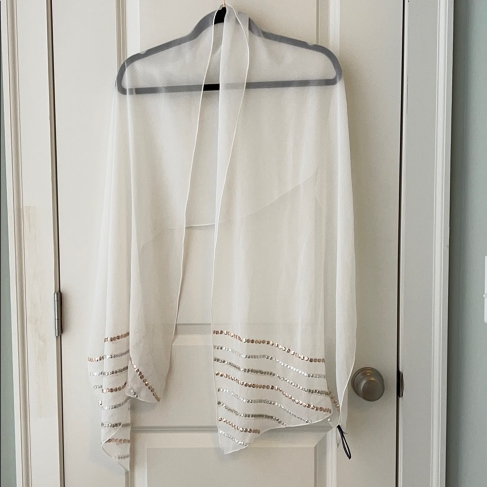 Sheer scarf